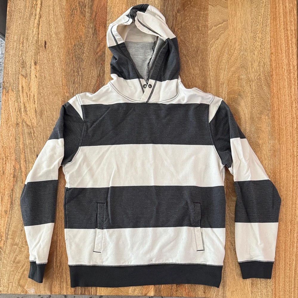GAP Cream and Gray Knit Sweater